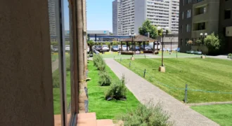 Estación Central, departamento en barrio residencial